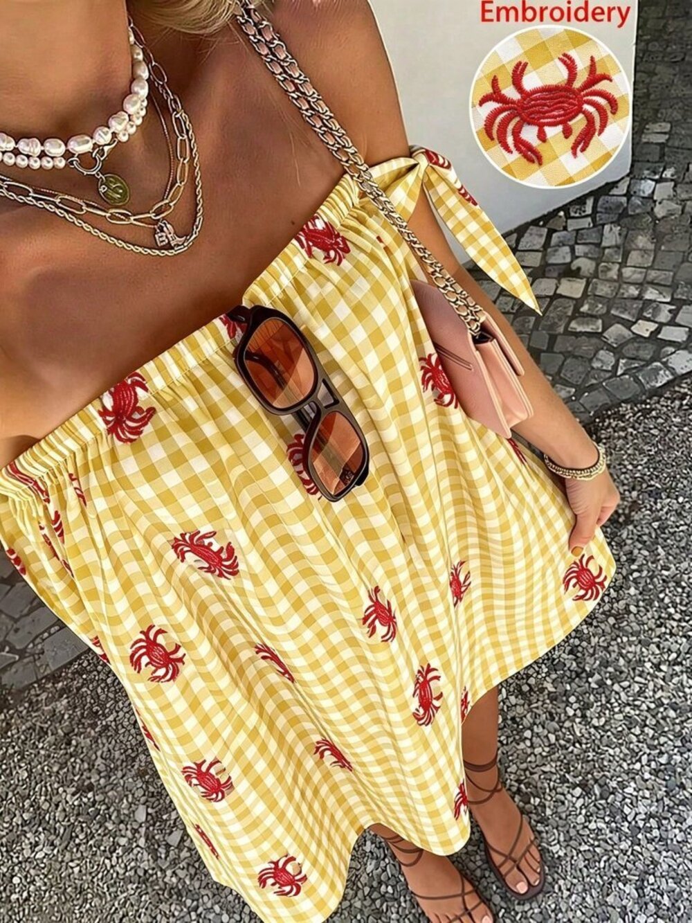 Yellow Elegant Women's Short Plaid Crab Embroidered Strapless A-Line Mini Dress - Picture 4 of 7